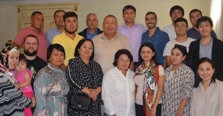 El trabajo desde casa ayuda a mejorar la atención médica en Kirguistán